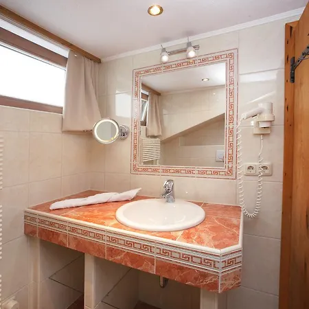 Schoenpflug Apartmán *